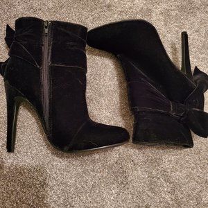 High heeled boots
